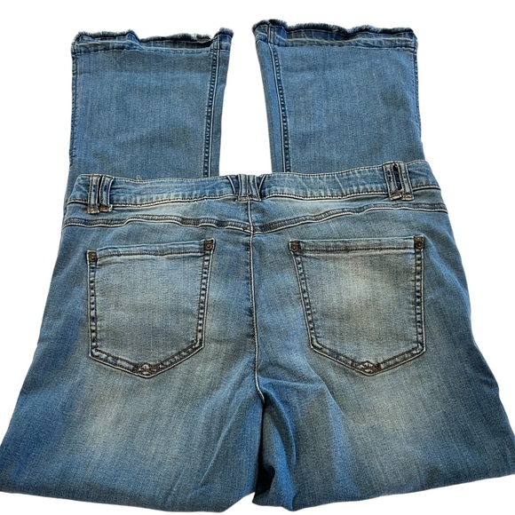 Wit & Wisdom Boot Cut Jeans with Side Slit Hem Size 16 Medium Wash - Picture 2 of 14